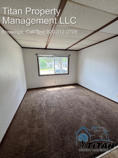 1382 Maricopa Dr - 2