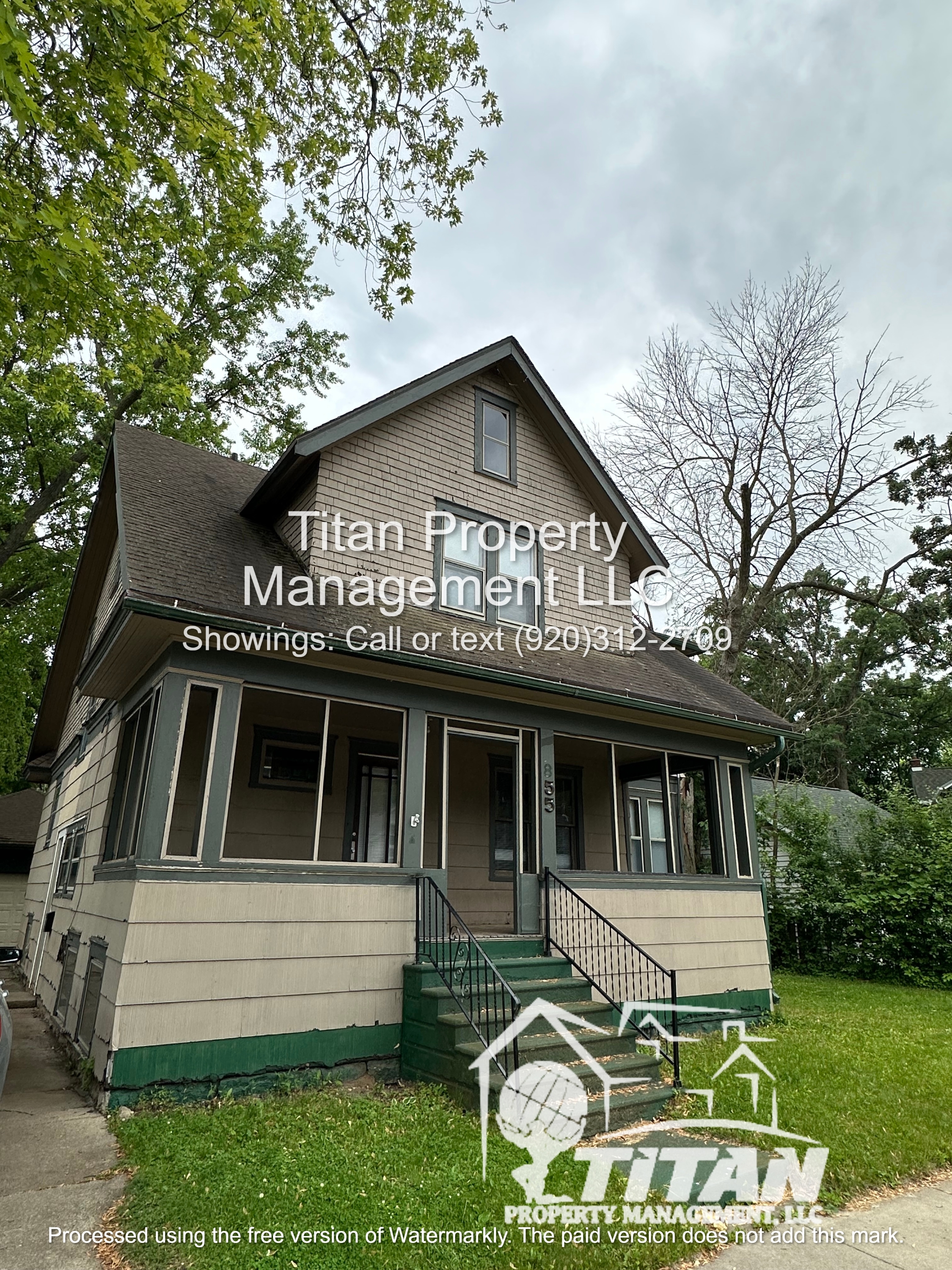 855 Vine Avenue