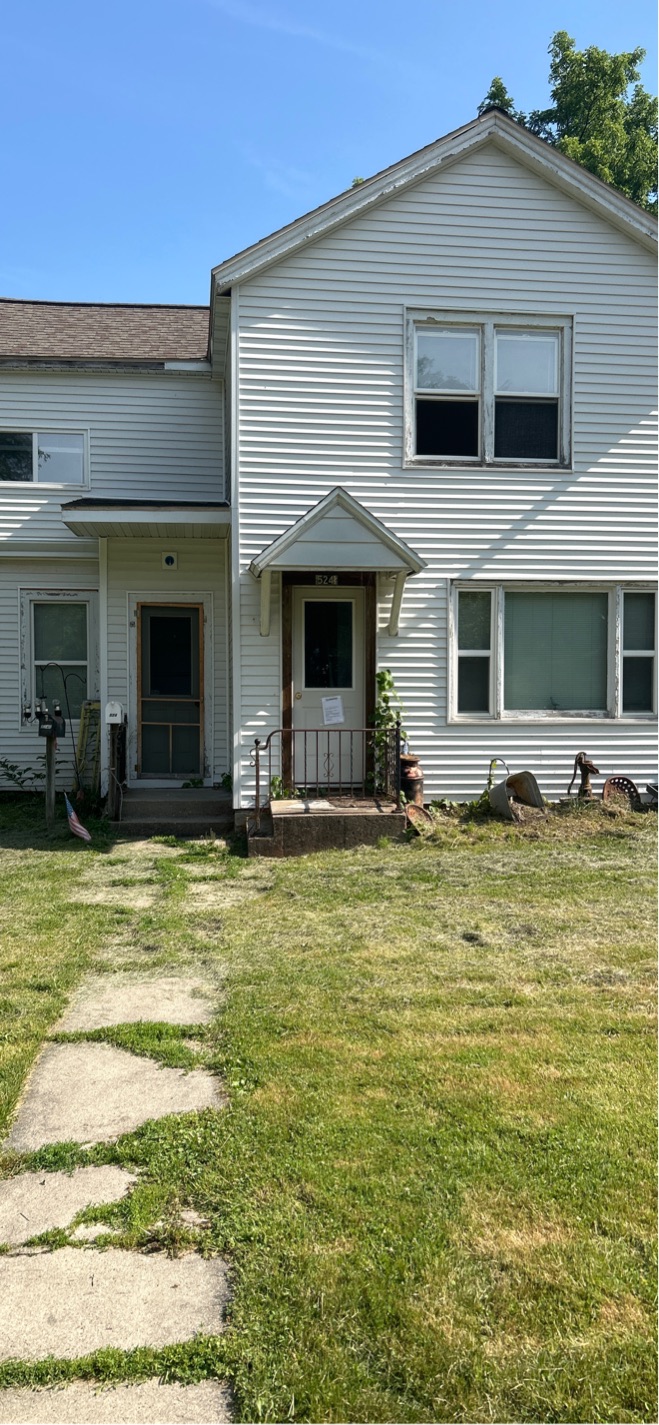 524 Liberty Street - 1/2