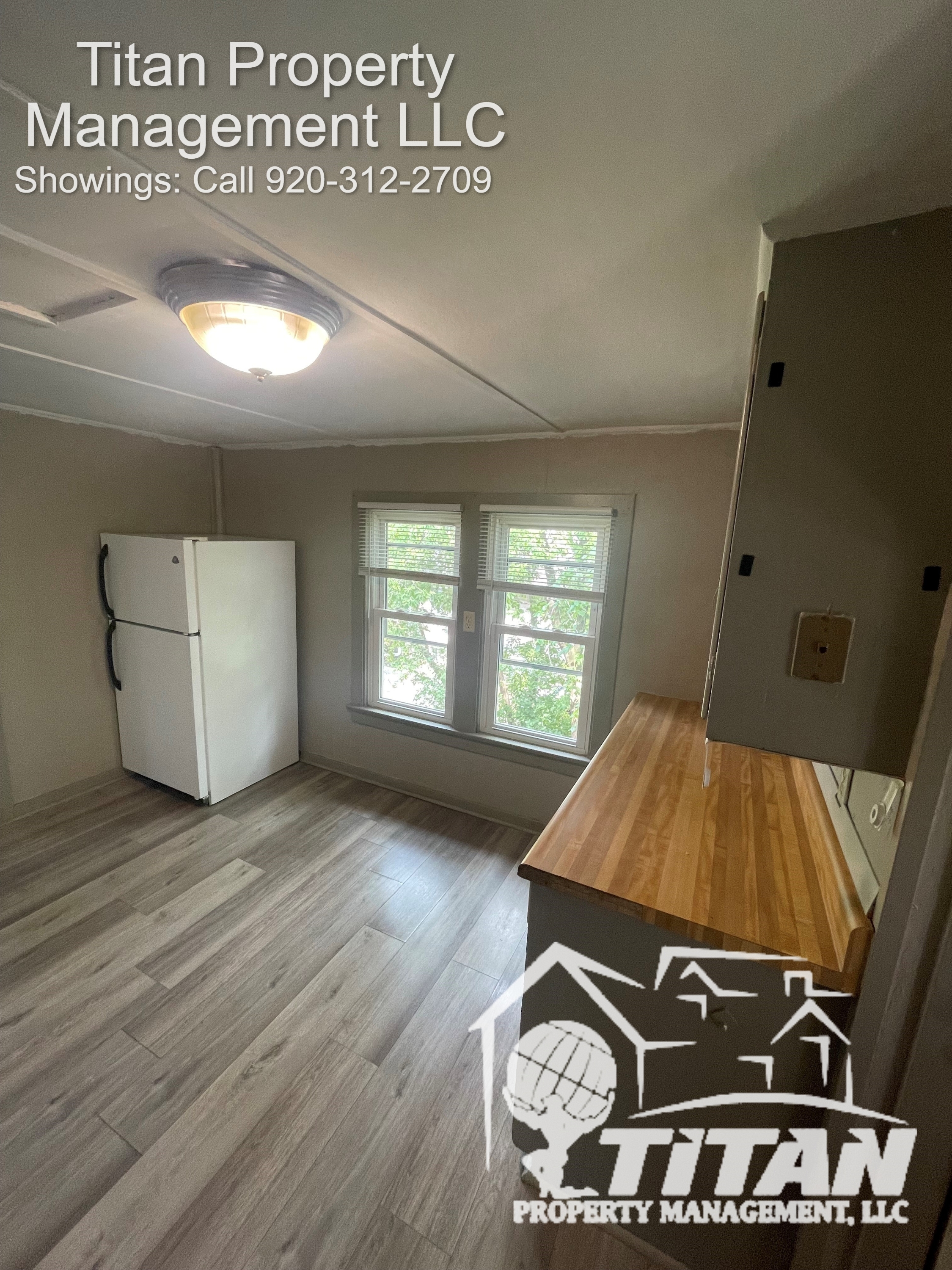 1731 Oshkosh Avenue - Upper