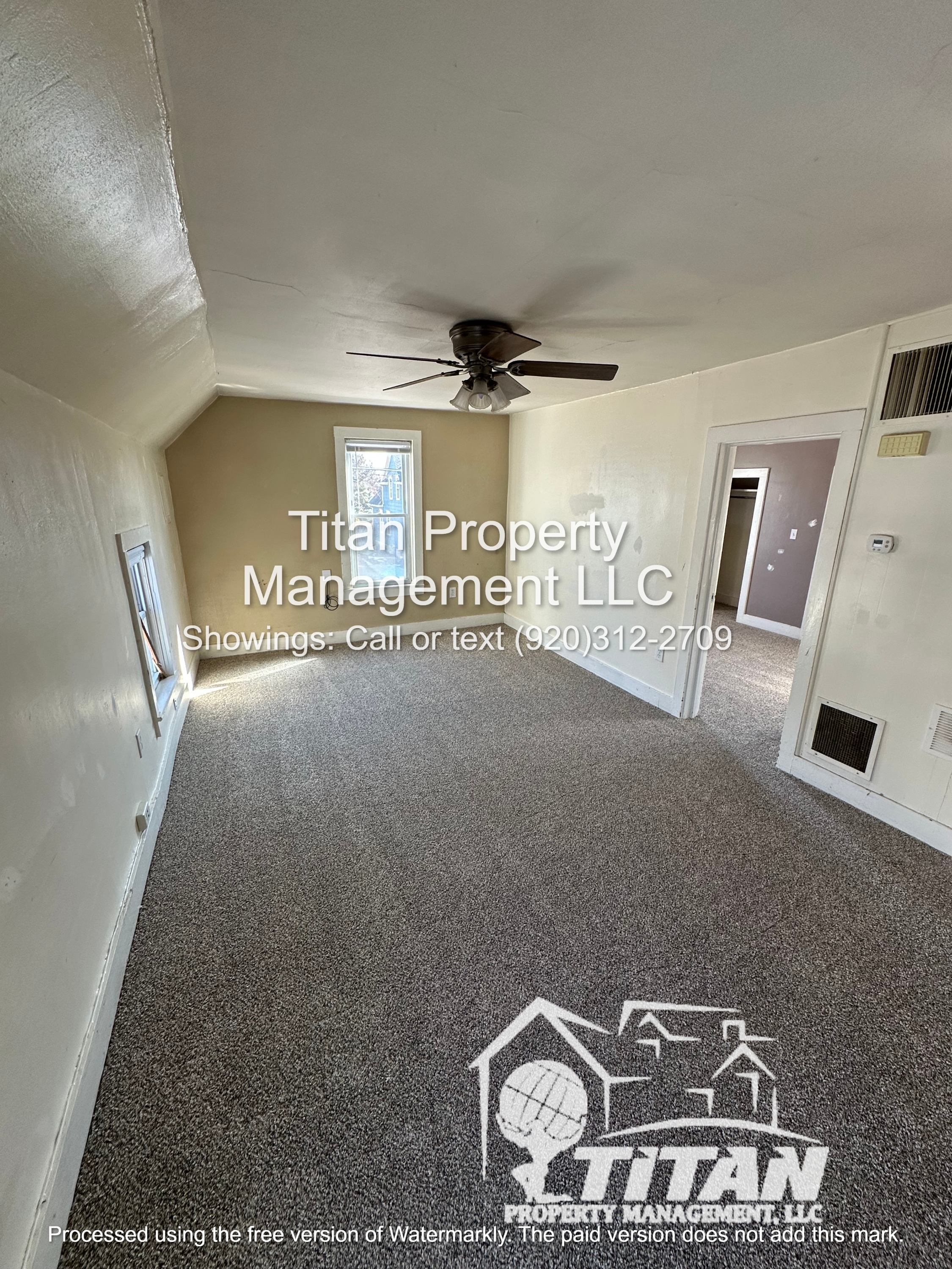 1319 North Superior Street - 1/2
