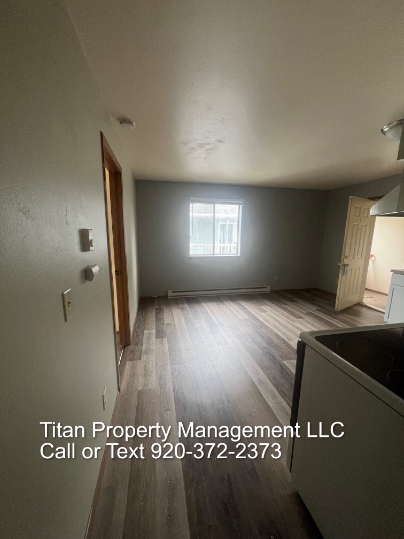 815 Woodland Avenue - 2