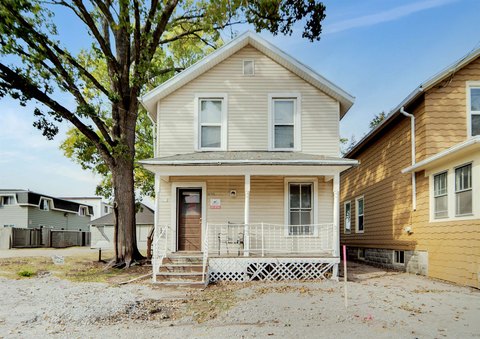 813 Cherry Street